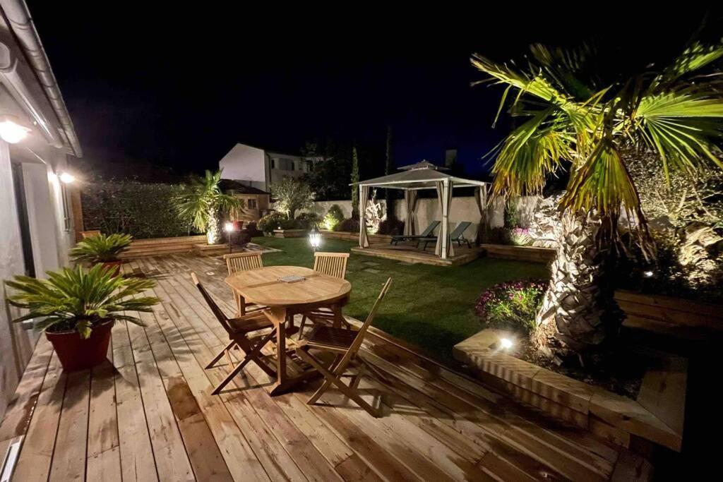 L'Oiseliere ------- Nul Part Ailleurs Villa Loix ภายนอก รูปภาพ