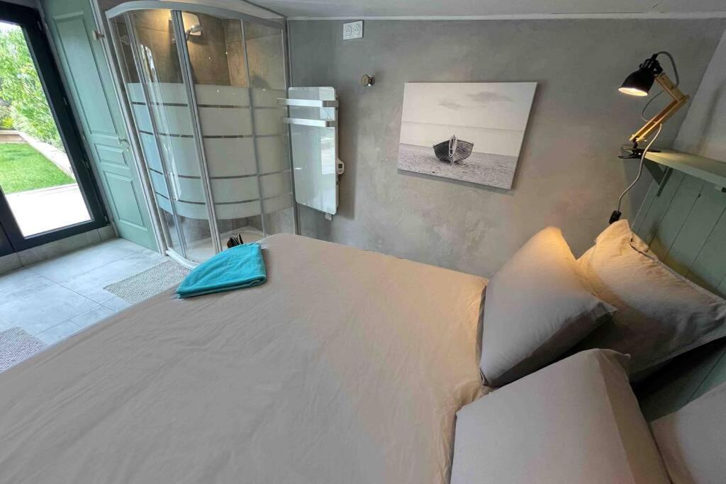 L'Oiseliere ------- Nul Part Ailleurs Villa Loix ภายนอก รูปภาพ