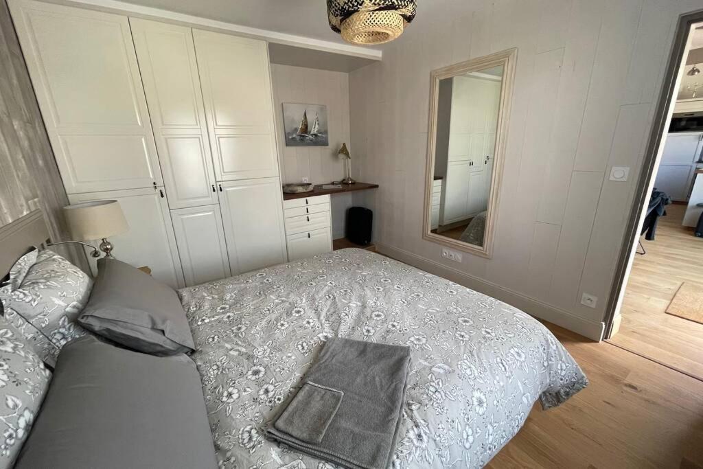 L'Oiseliere ------- Nul Part Ailleurs Villa Loix ภายนอก รูปภาพ
